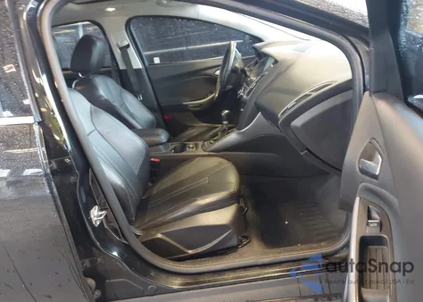 2014 Ford Focus Titanium из США, поврежденный, VIN 1FADP3N22EL317346